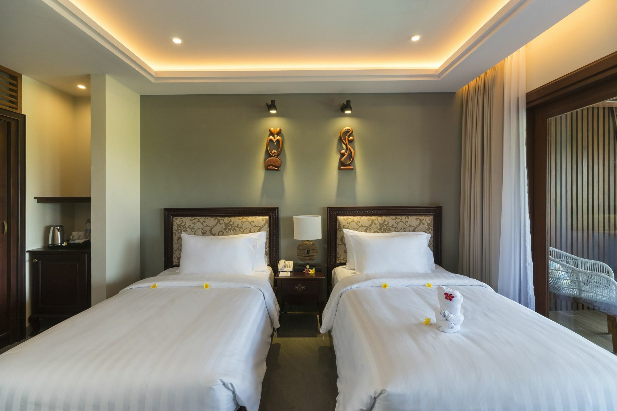 Sense Canggu Beach Hotel Экстерьер фото