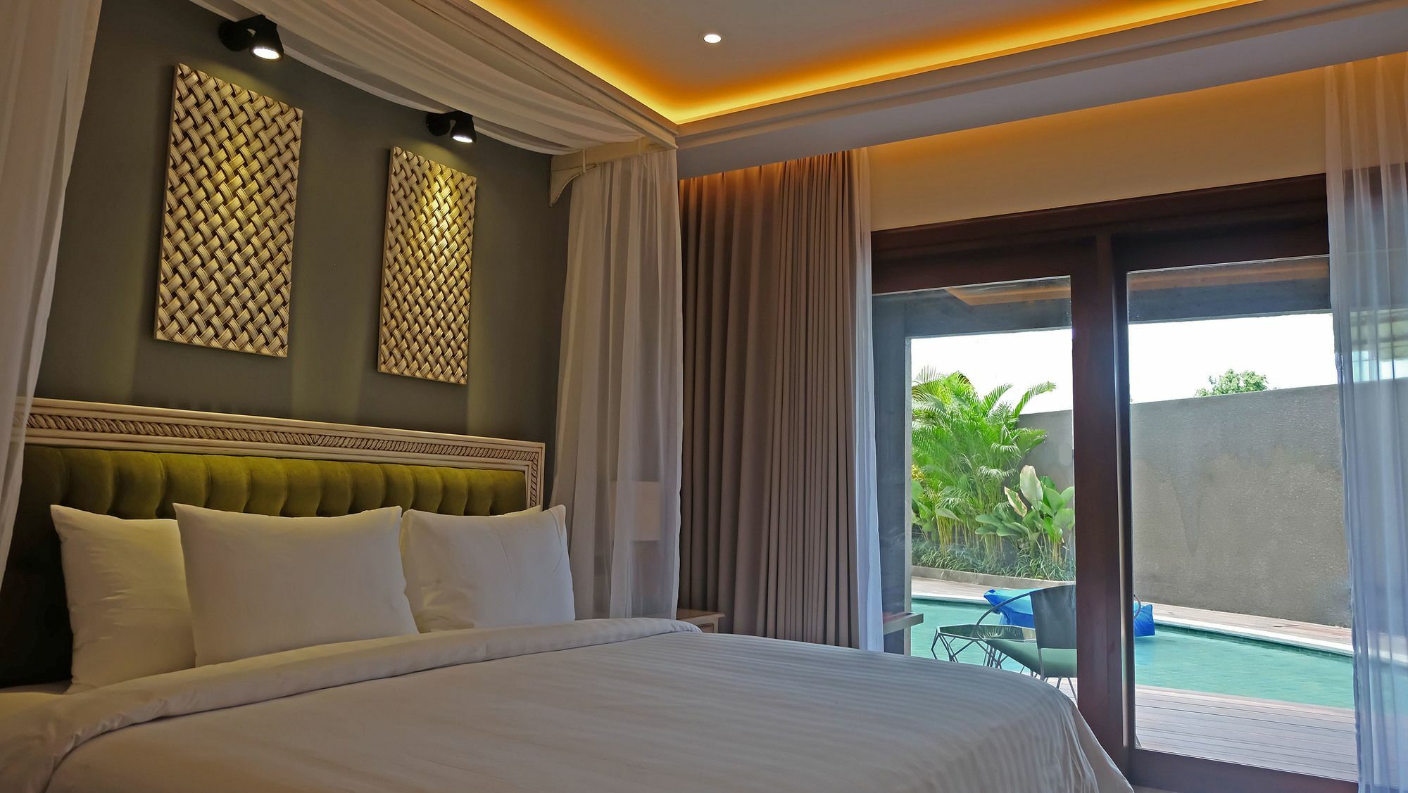 Sense Canggu Beach Hotel Экстерьер фото